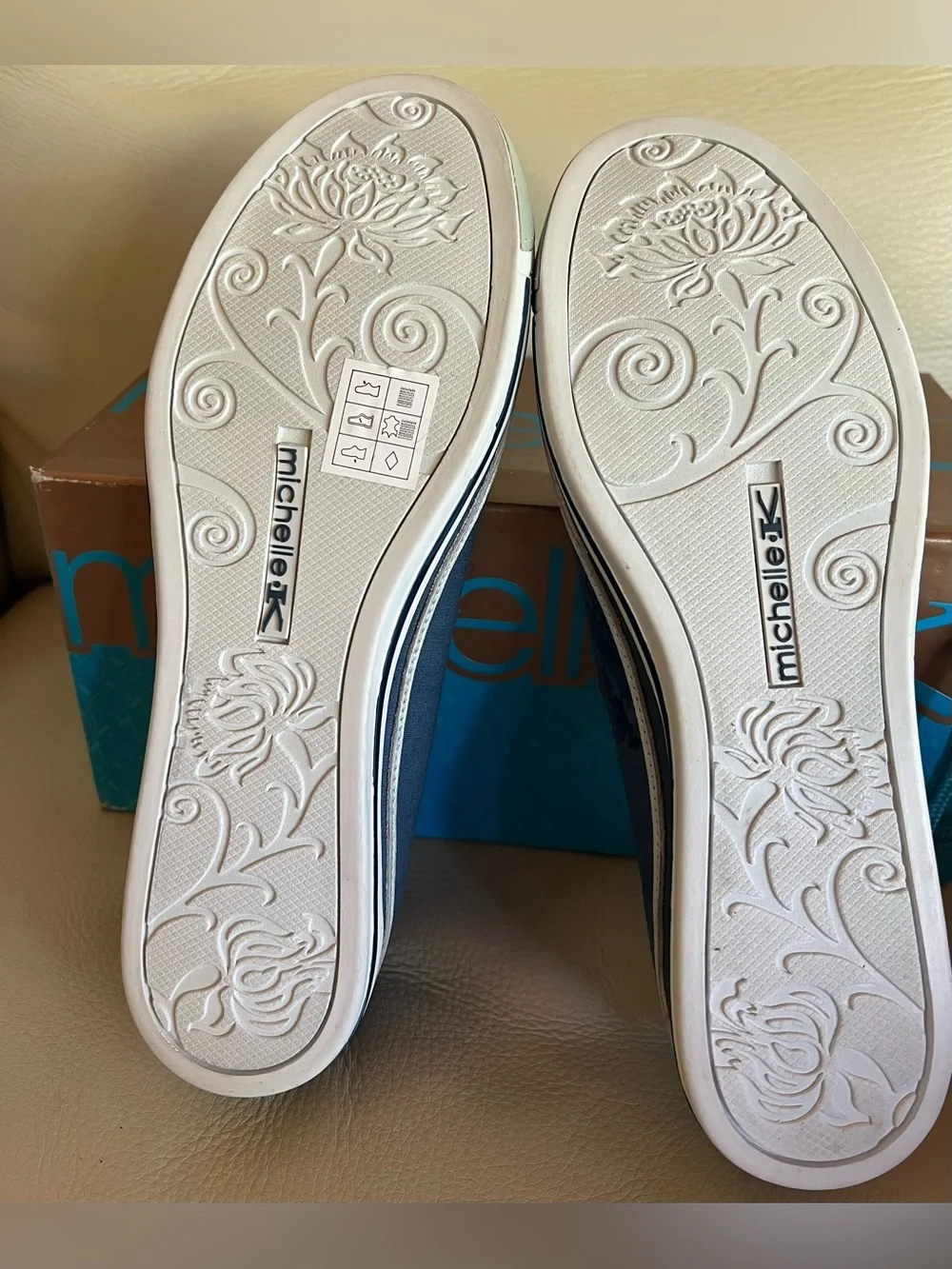 Vintage Deadstock Michelle K Enthrall Karin Navy Rhinestone Slip-Ons 9.5